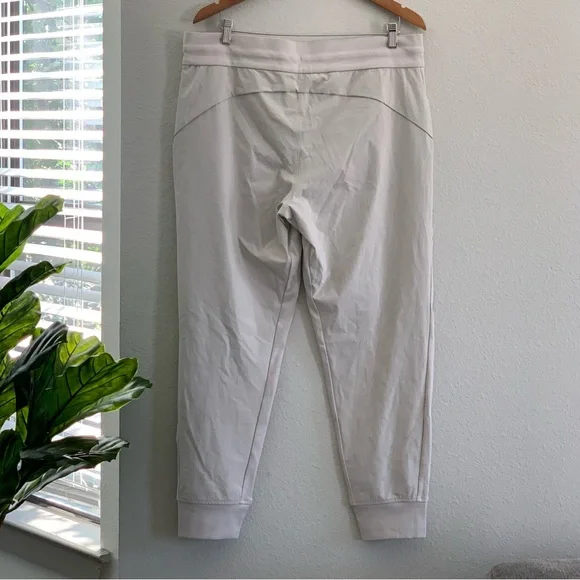 Athleta HEADLANDS HYBRID MID RISE JOGGER PULL ON SIZE 16 HIKING WALKING CASUAL - Picture 8 of 16
